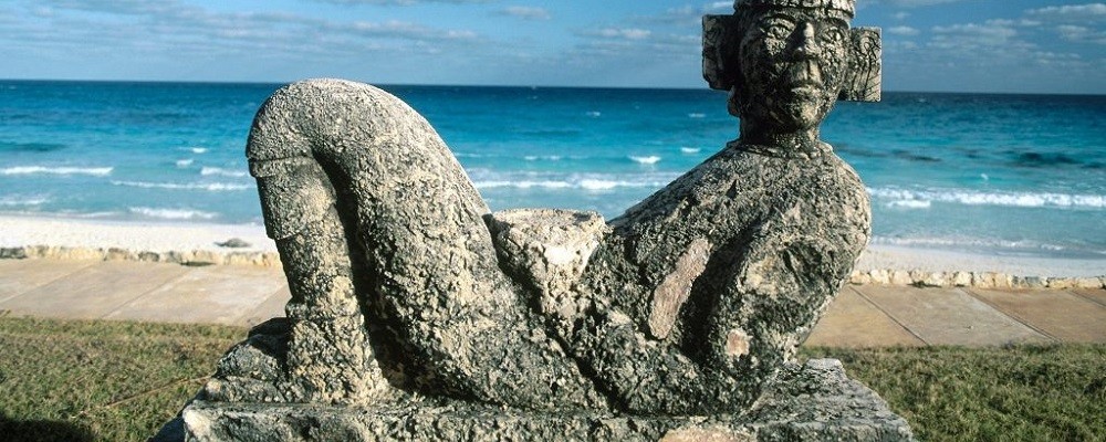 Chac Mool: one of the most famous statues in Mexico
