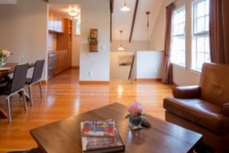 Image 1 - Annandale - Luxury Lodges of NZ.jpg