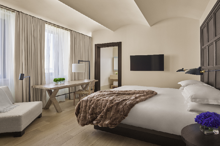GuestRoom - The New York Hotel.png