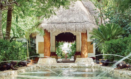 Belmond Maroma 4 Carousel.png