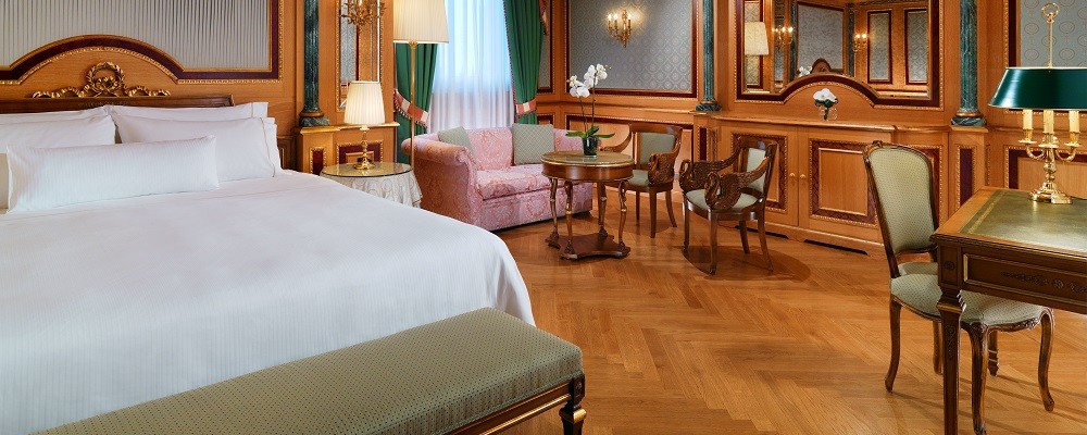 The Westin Palace Milan - Diplomatic - Suite Bedroom