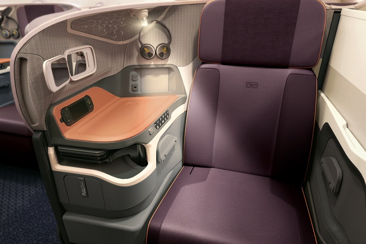 HR_JCL_Seat 750x500 (Resized).jpg