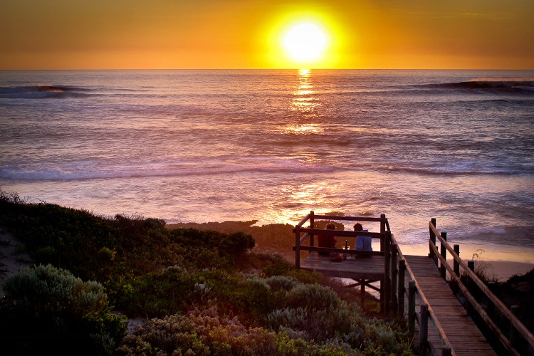 Cape-Lodge_Margaret-River_Sunset-Beach (Resized).jpg