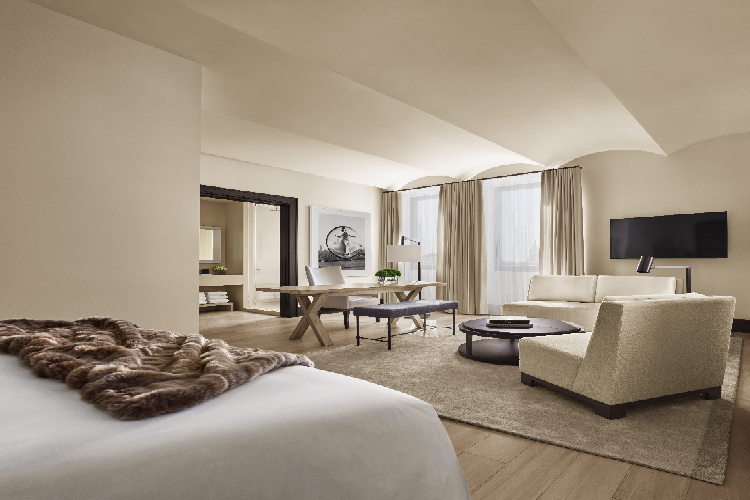 Loft Suite - The New York Hotel.png