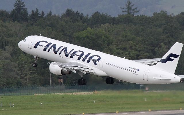 finnair-2786442_1920.jpg