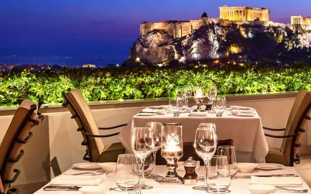 Hotel-Grande-Bretagne-GB-Roof-Garden-Restaurant_Dusk.jpg