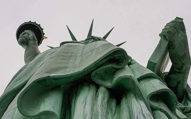 New-York-Statue-of-Liberty-2-web.jpg